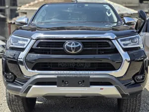Toyota Hilux 2.4 Diesel 2020 Blue