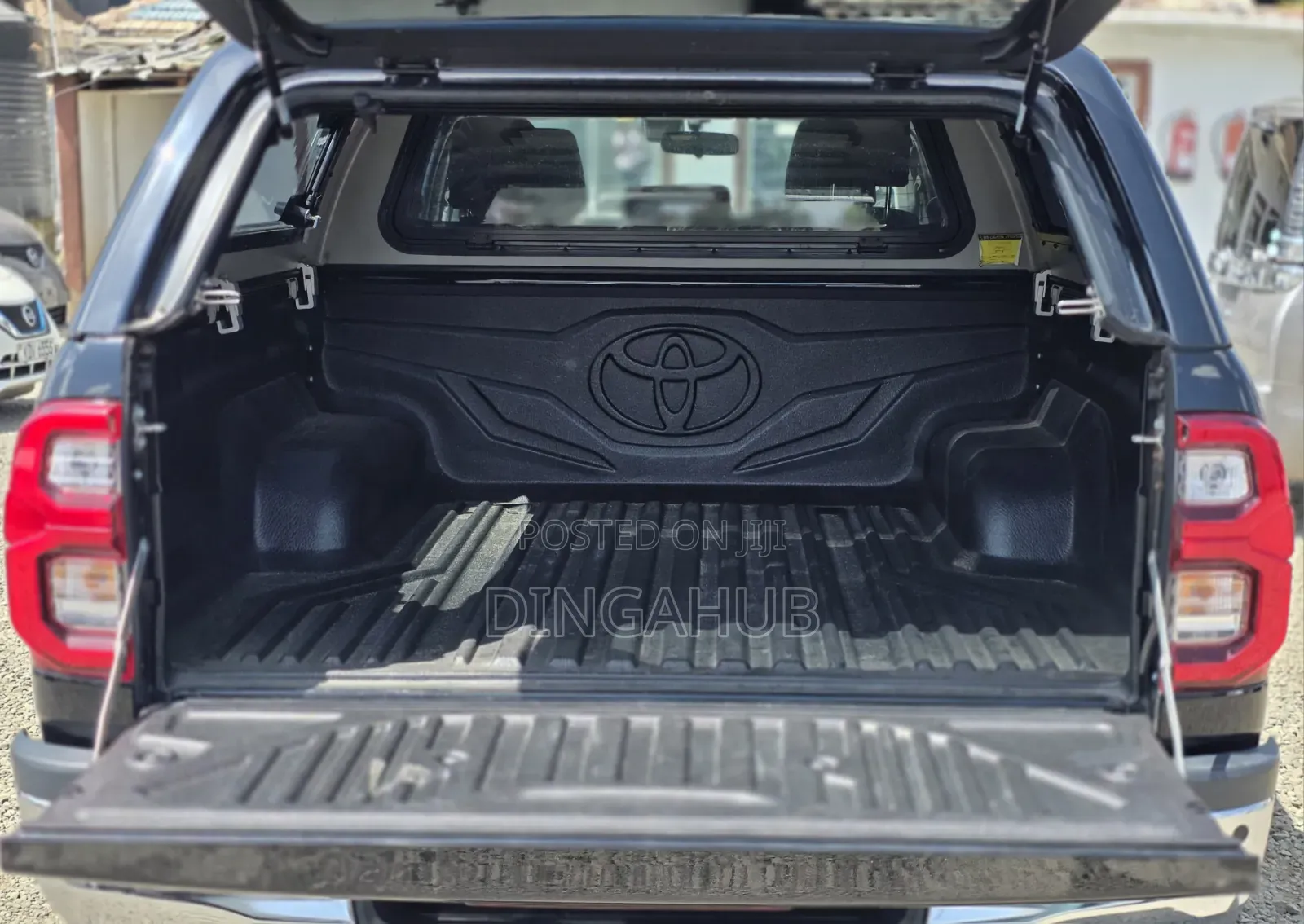 Toyota Hilux 2.4 Diesel 2020 Blue