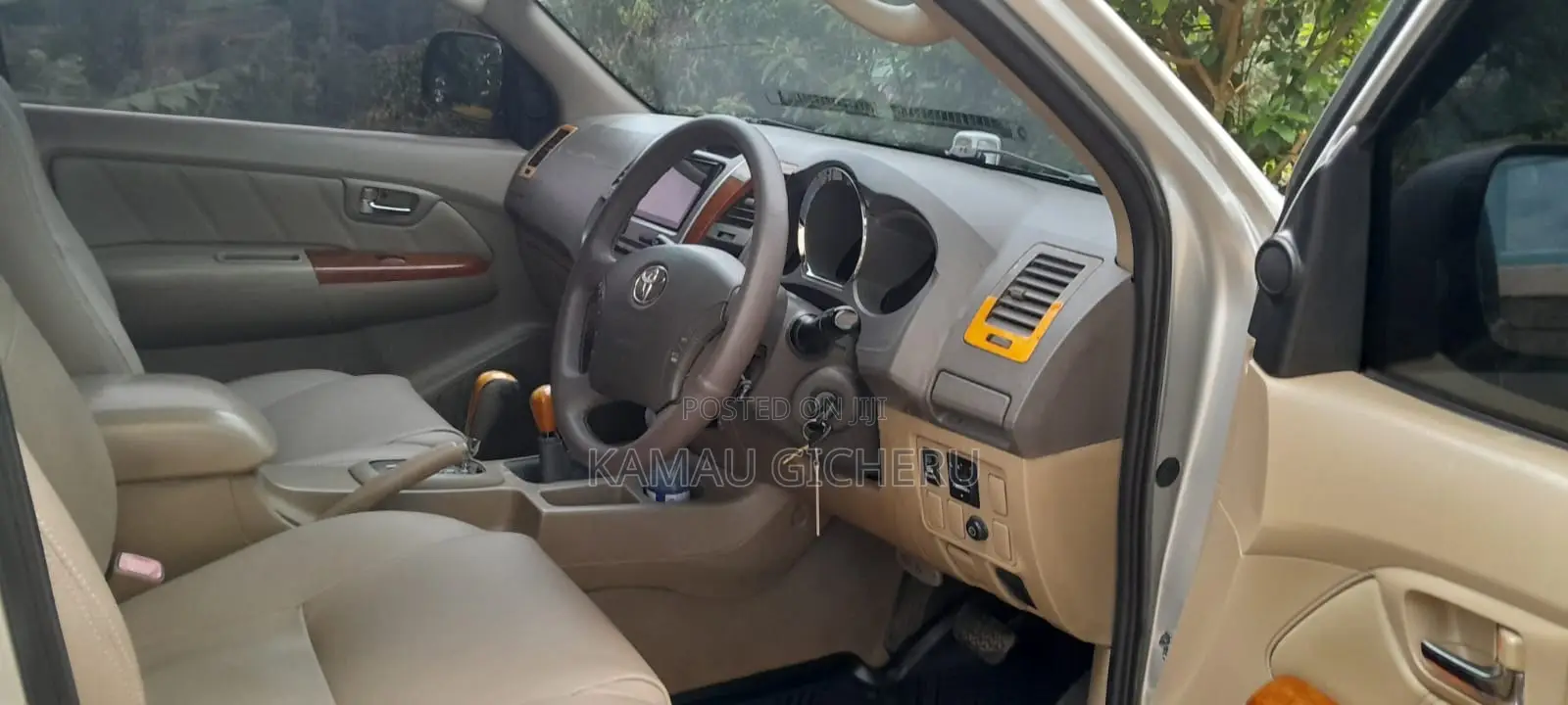Toyota Fortuner 3.0 D RWD 2009 White
