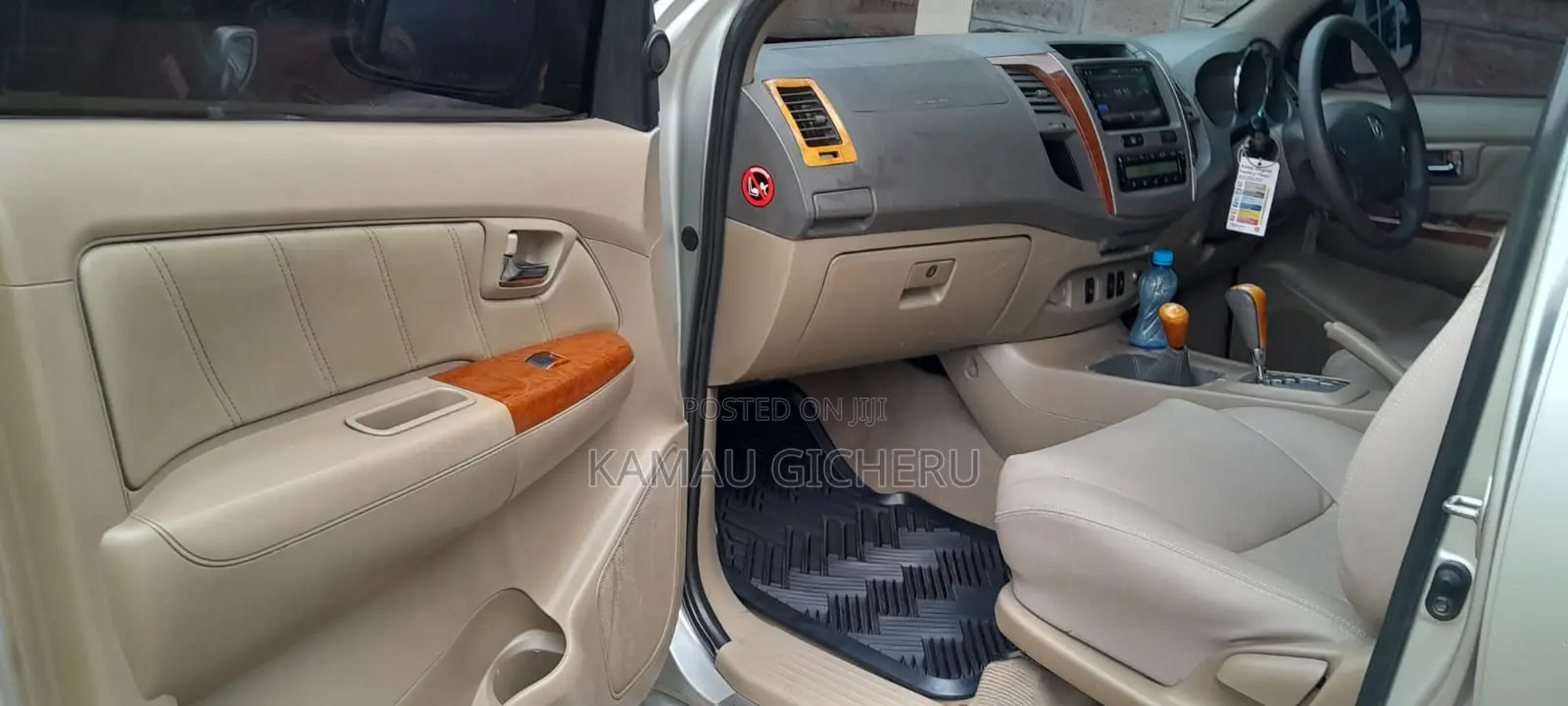 Toyota Fortuner 3.0 D RWD 2009 White