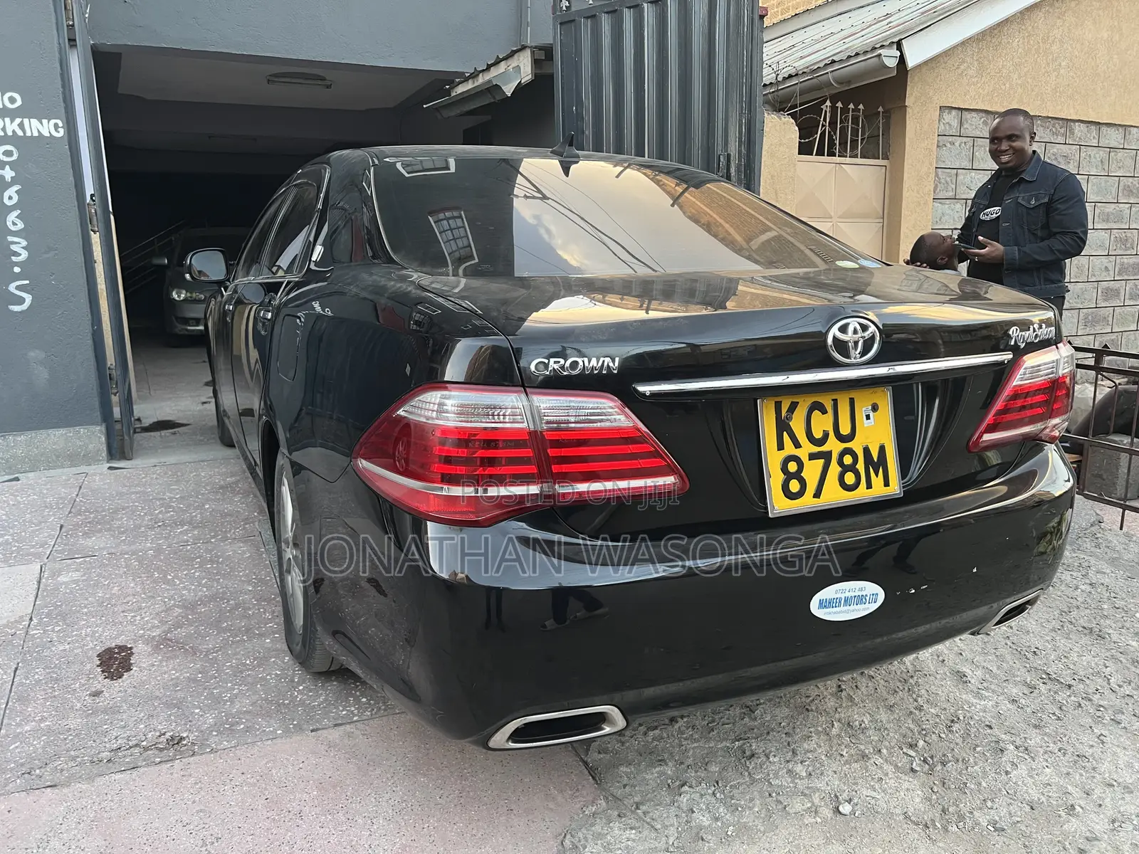 Toyota Crown 2012 Black