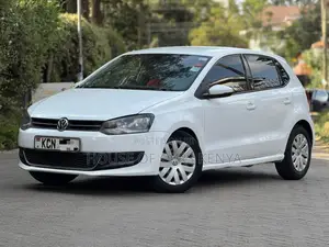 Volkswagen Polo 2011 White