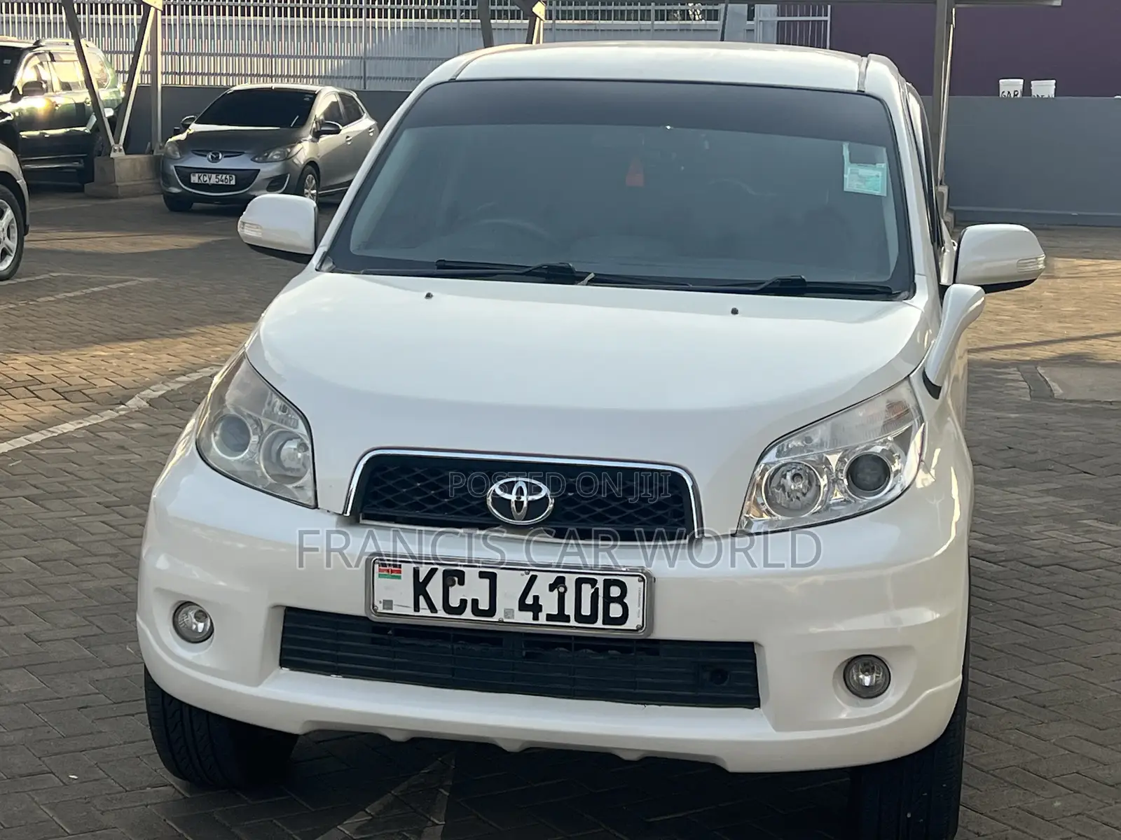 Toyota Rush 2009 White