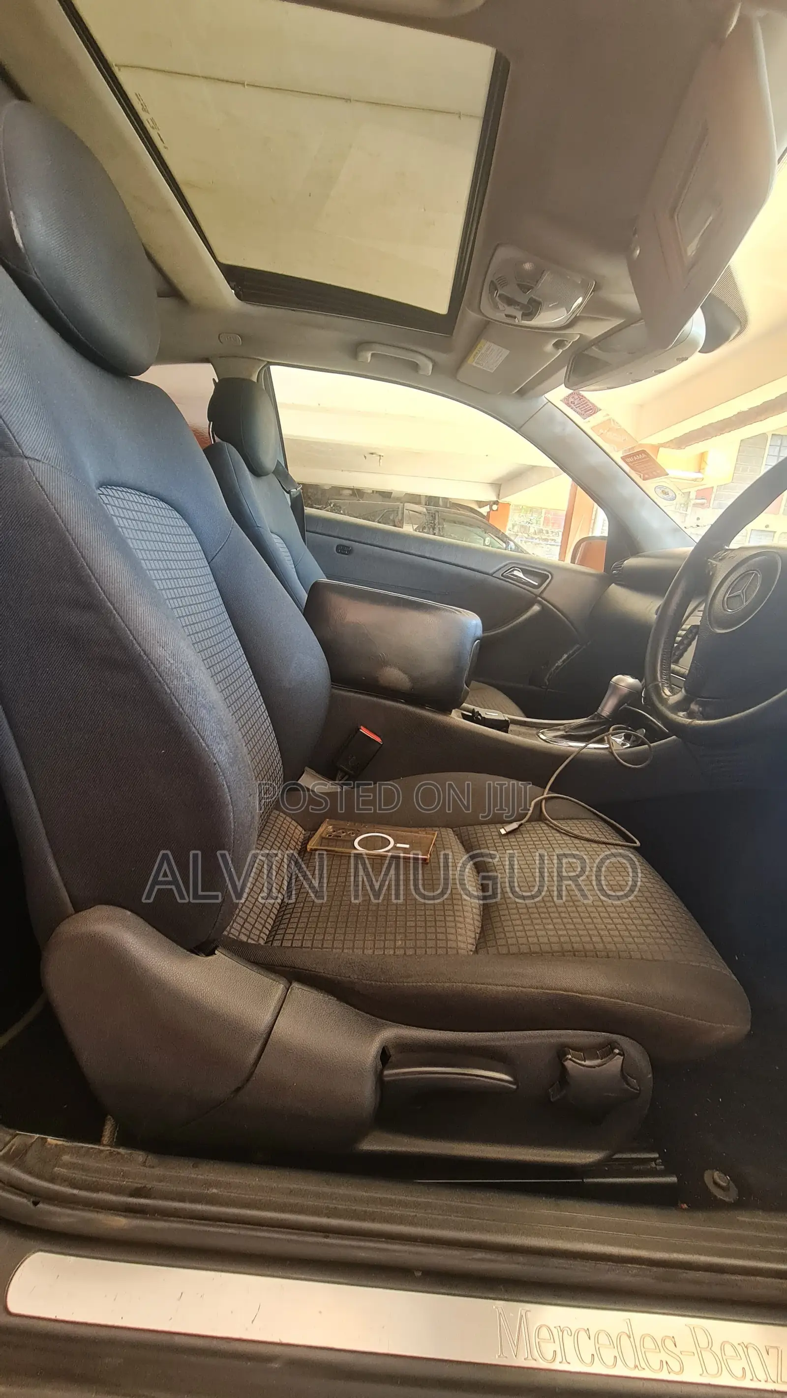 Mercedes-Benz C200 2005 Black