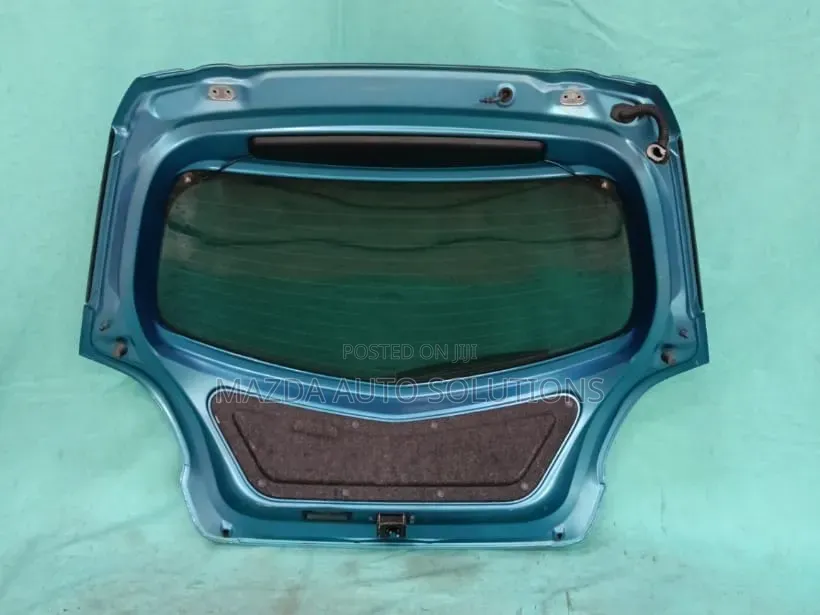 Mazda Demio Boot 2007 - 2012
