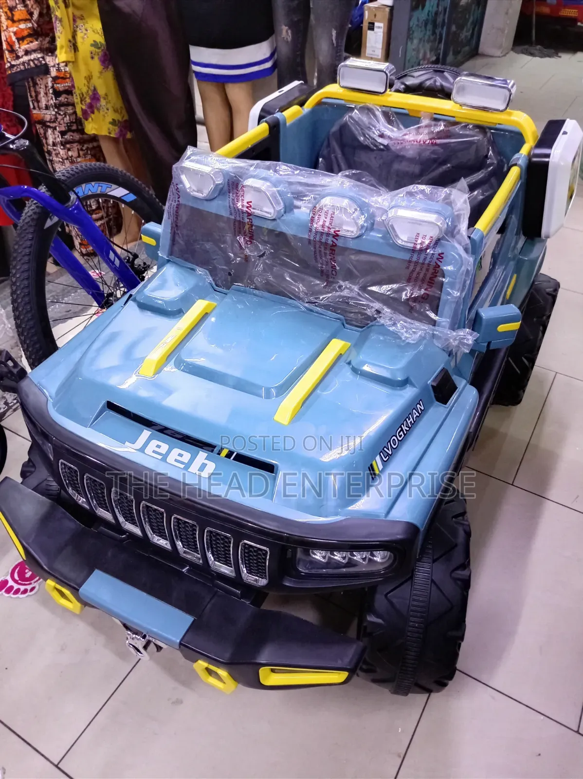 4*4 Kids Electric Car Brand New Rechargeable