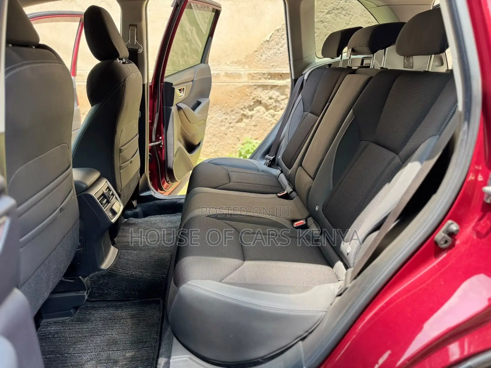 Subaru Forester Premium AWD 2019 Red