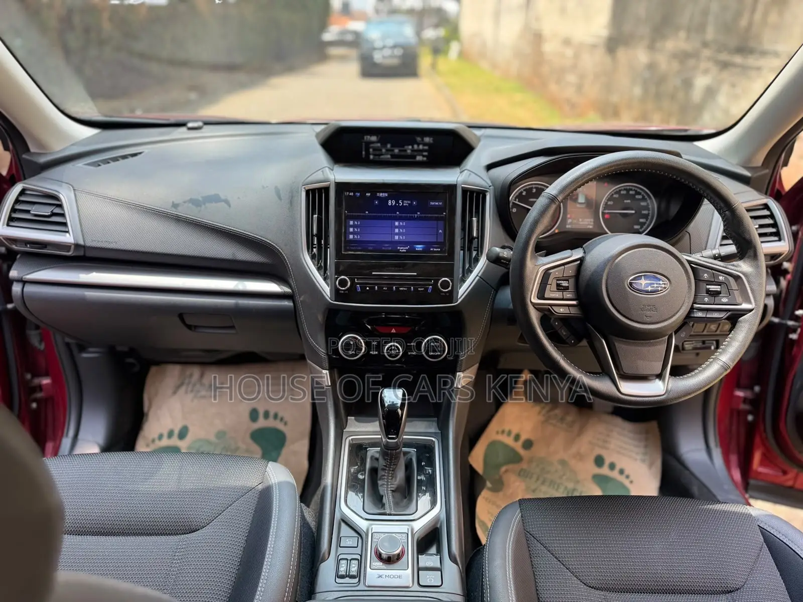 Subaru Forester Premium AWD 2019 Red