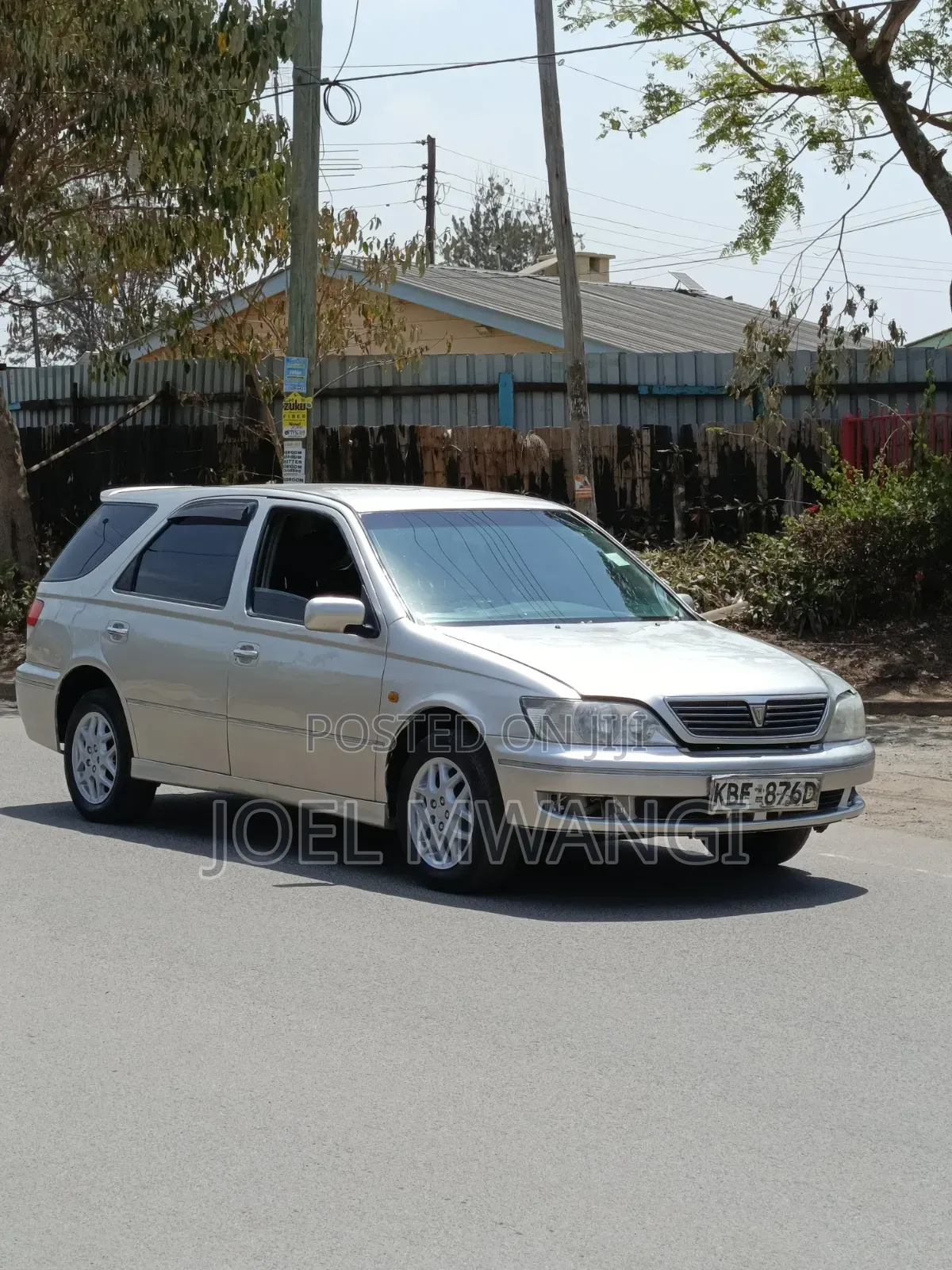 Toyota Vista 2002 Silver