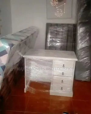 Swift Packers and Movers
