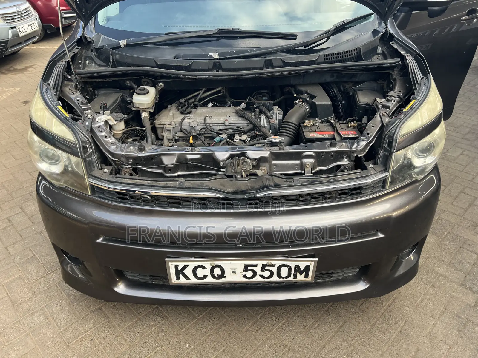 Toyota Voxy 2012 Gray