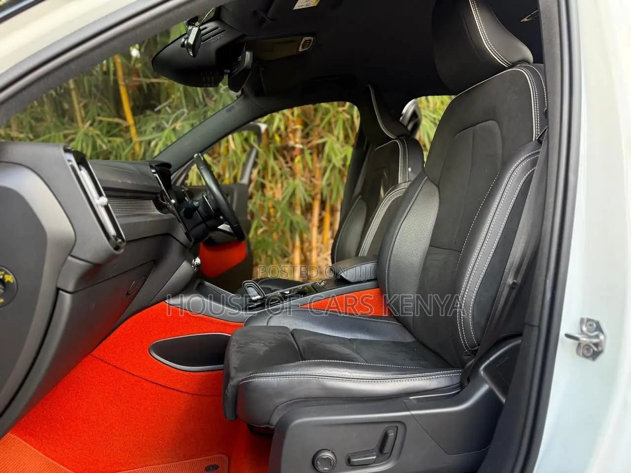 Volvo XC40 2019 White