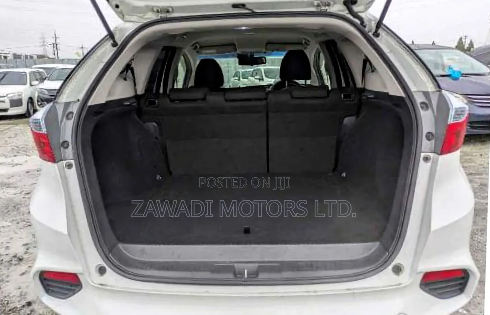 Honda Fit Shuttle 1.5 Hybrid 2WD 2019 White