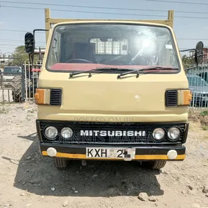 Mistubishi Canter 4d32 1991 Beige