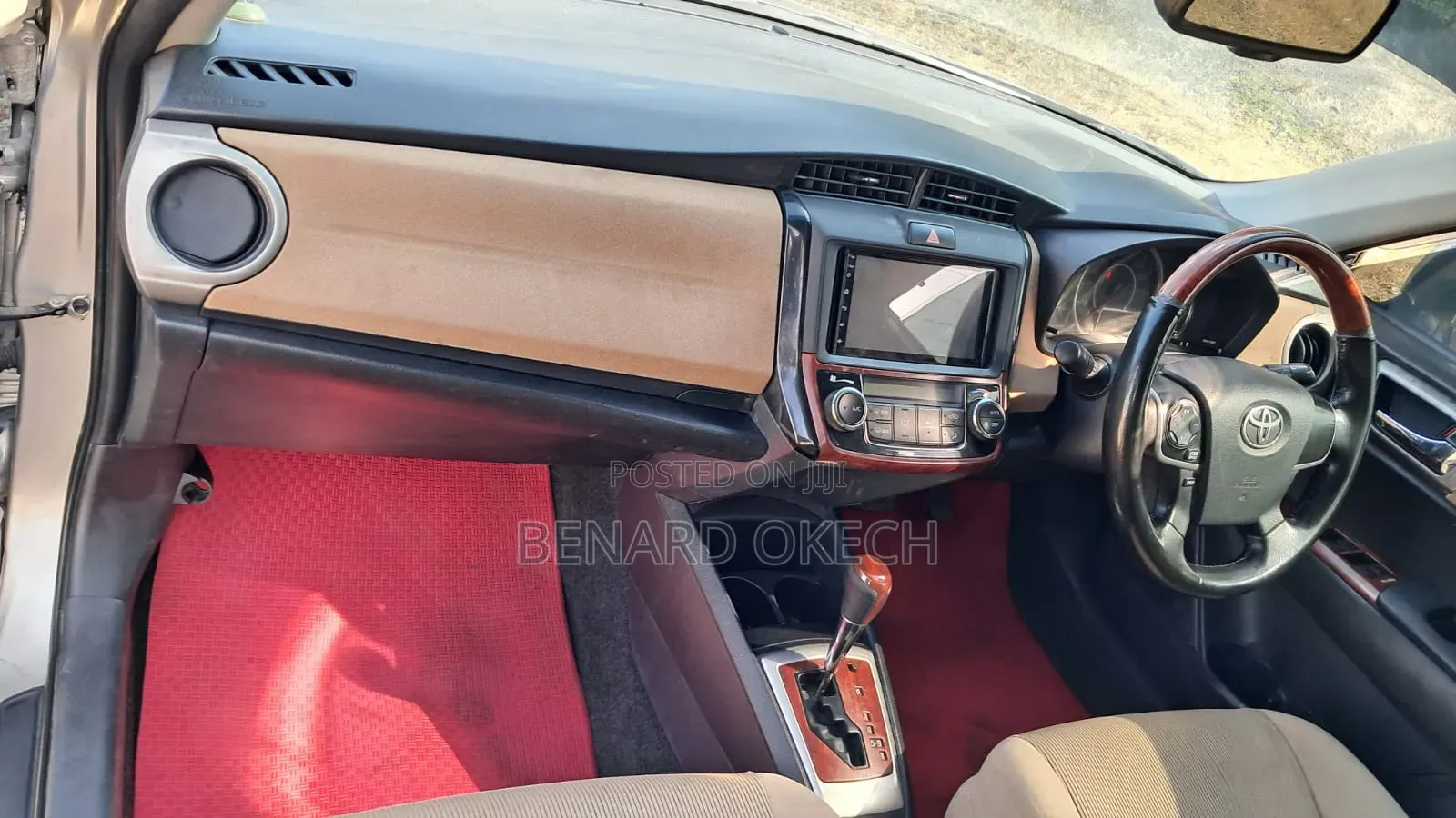 Toyota Axio 2013 Gold