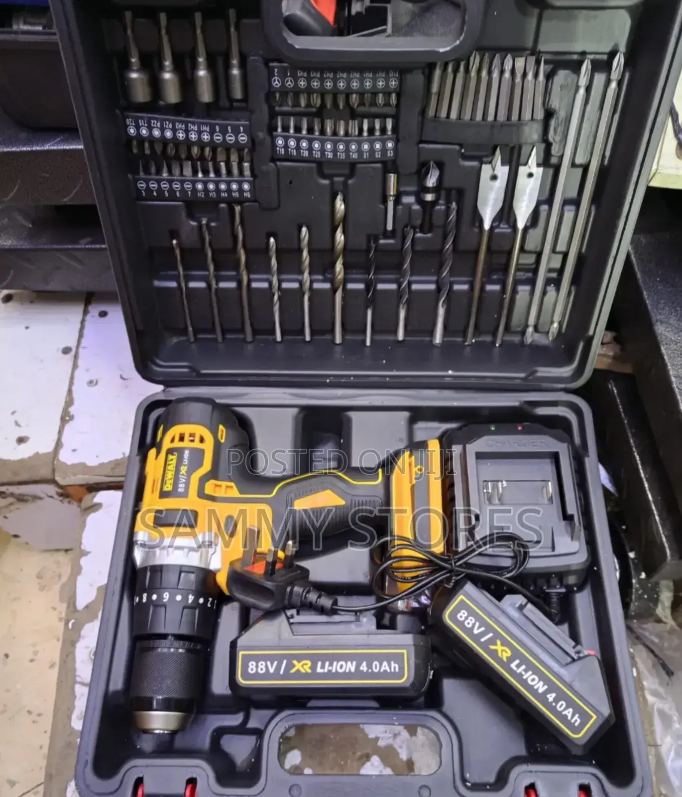 DeWalt Heavy-Duty Drill Driver