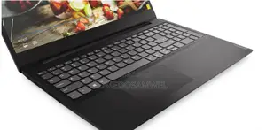 Laptop Lenovo Ideapad 3 4GB Intel Core i3 HDD 1T