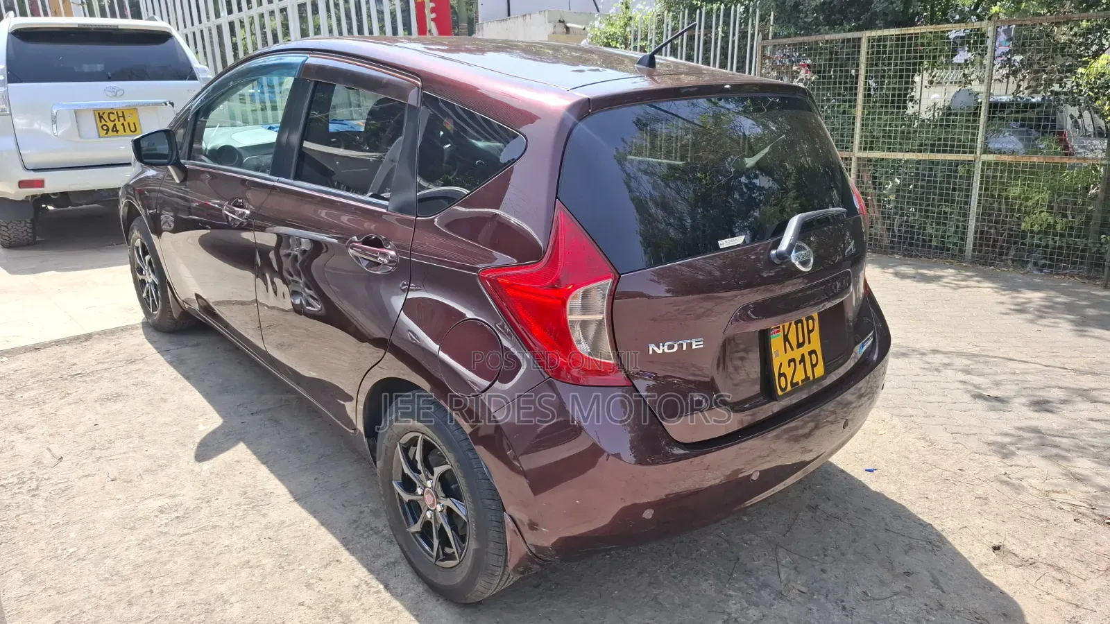 Nissan Note 1.2 Petrol 2016 Burgundy