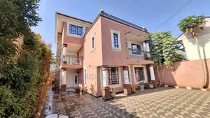 6bdrm Maisonette in Thome, Nairobi Central for sale