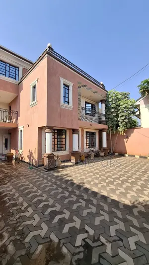 6bdrm Maisonette in Thome, Nairobi Central for sale