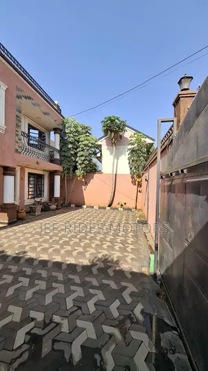 6bdrm Maisonette in Thome, Nairobi Central for sale