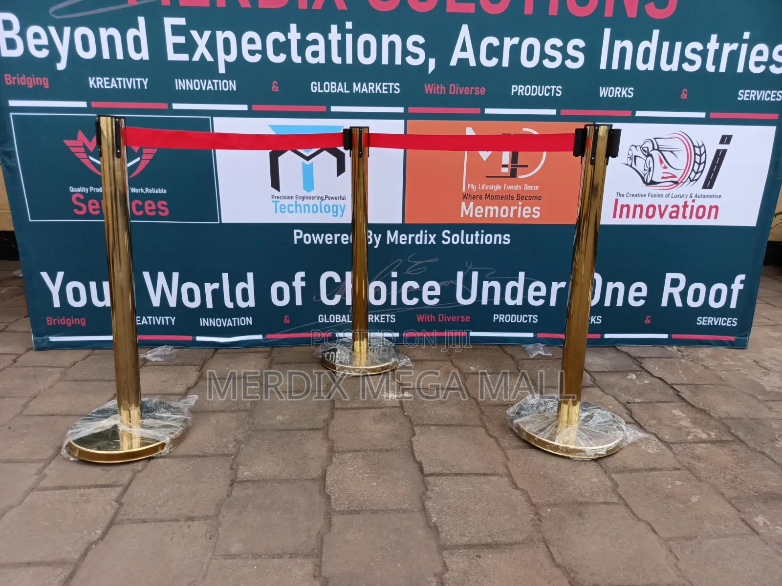 Gold Bank Stanchions,Gold Bank Queue Stands, Stanchions