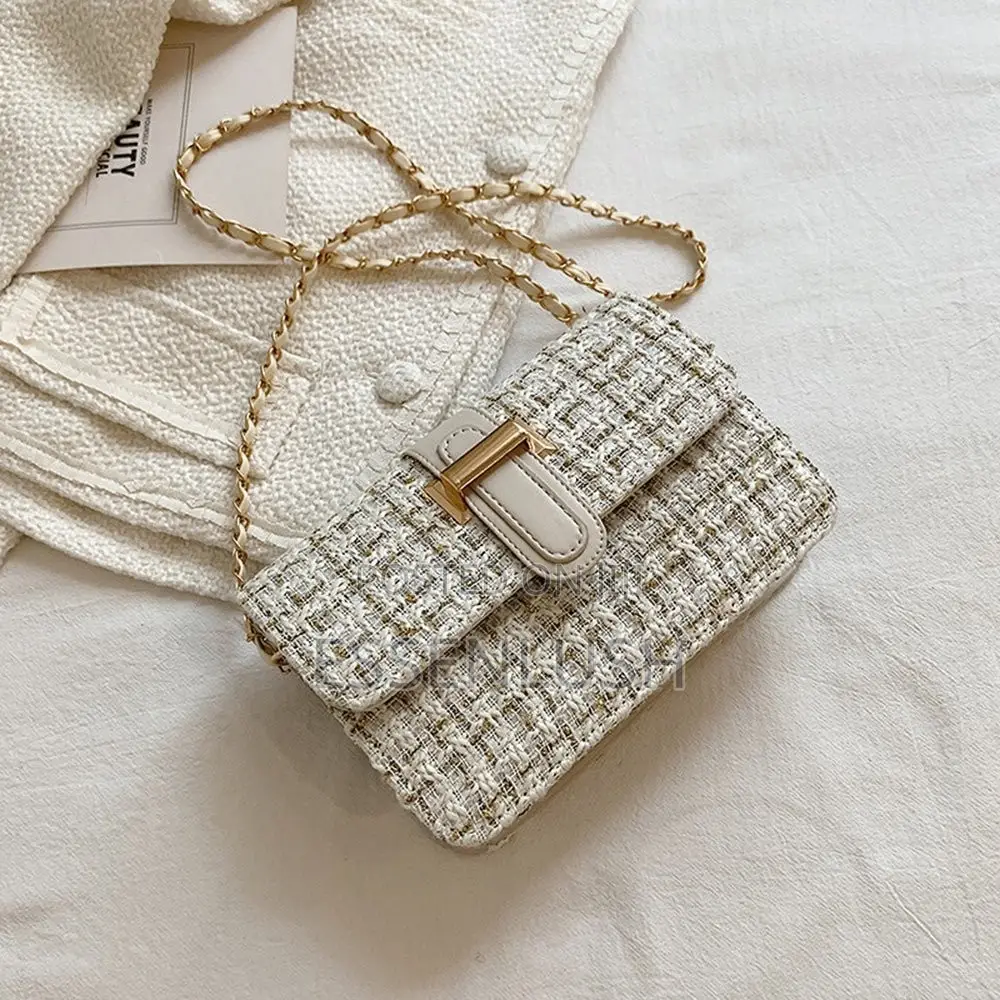 Elegant Tweed Crossbody Flap Bag With Gold Chain Strap