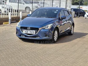 Mazda Demio 2017 Blue