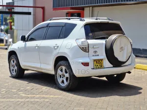 Toyota RAV4 2007 White