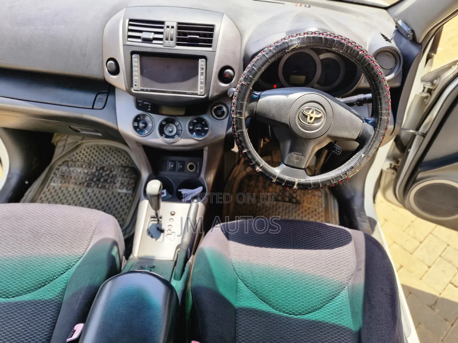 Toyota RAV4 2007 White