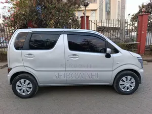 Suzuki Wagon R 2017 Silver