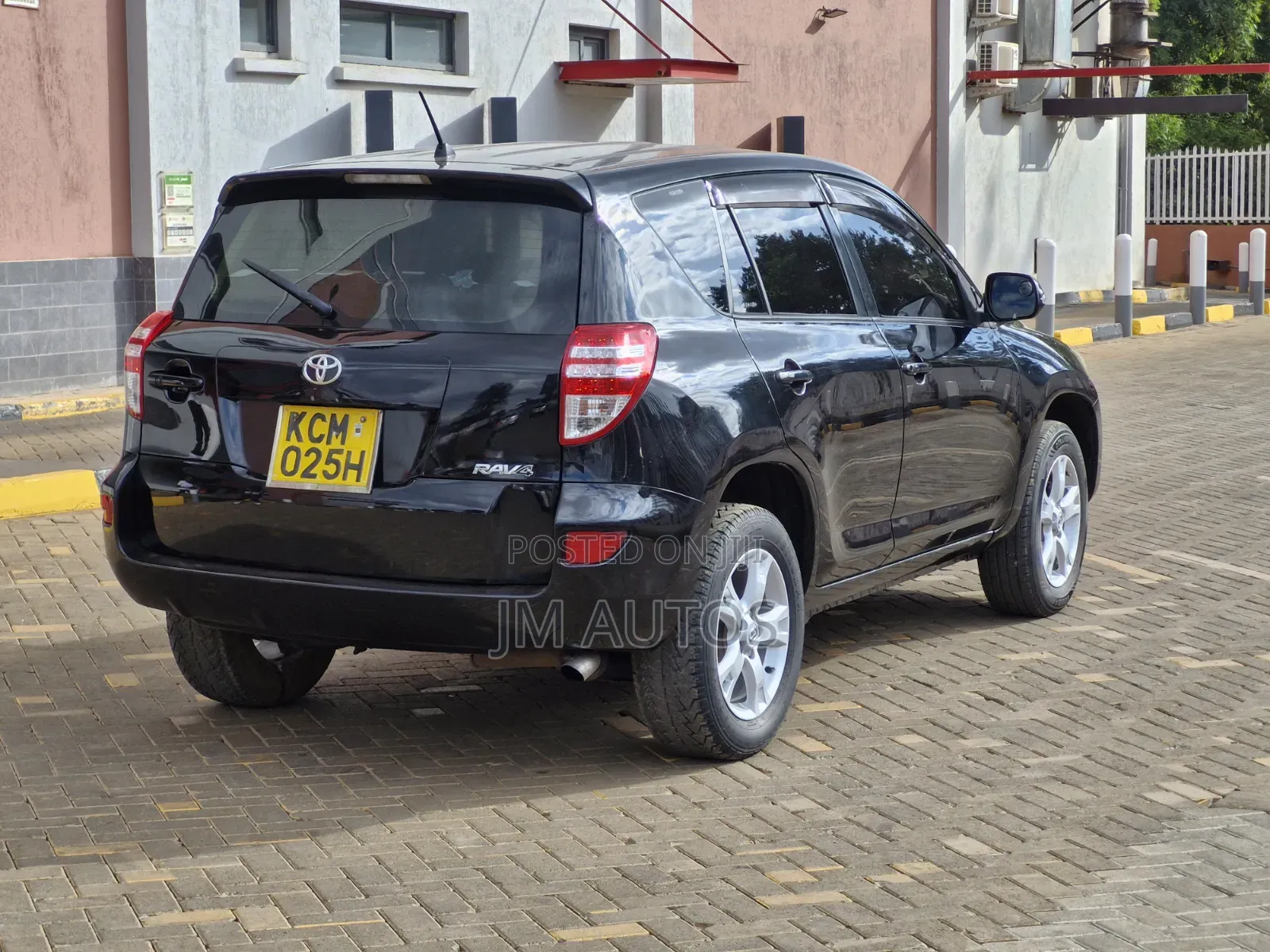 Toyota RAV4 2010 Black