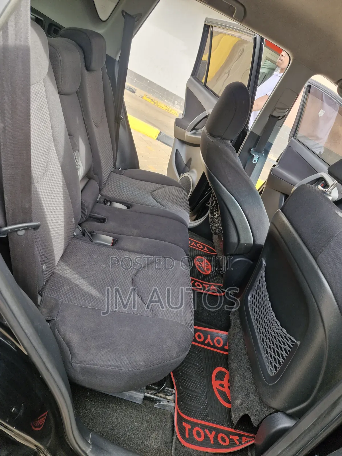 Toyota RAV4 2010 Black