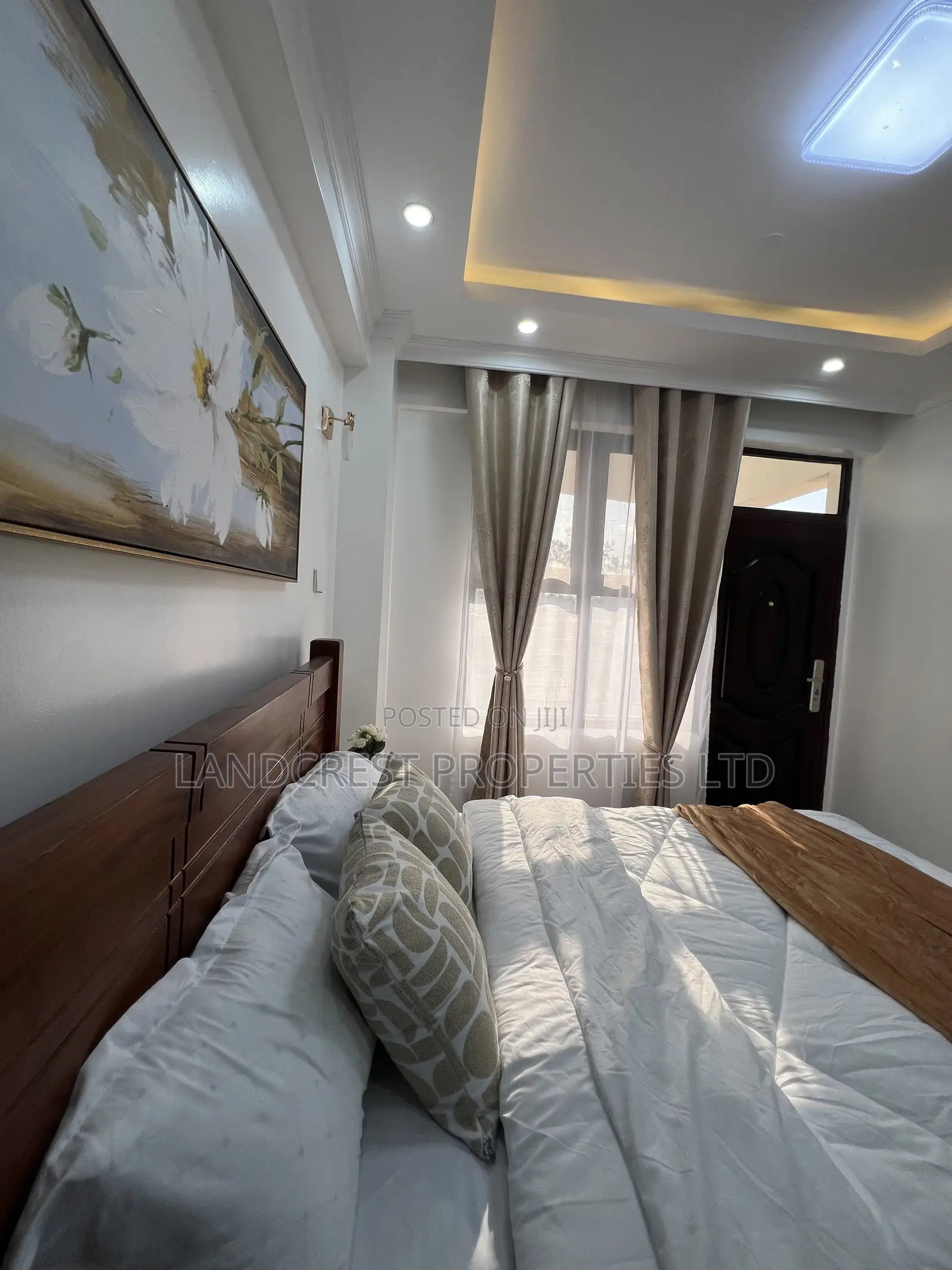 3bdrm Apartment in Royal Heights Sukari for sale