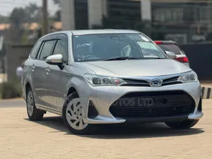 Toyota Corolla Fielder 1.5 Hybrid FWD 2020 Silver