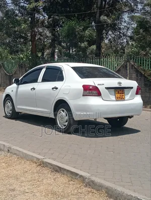 Toyota Belta 2007 White