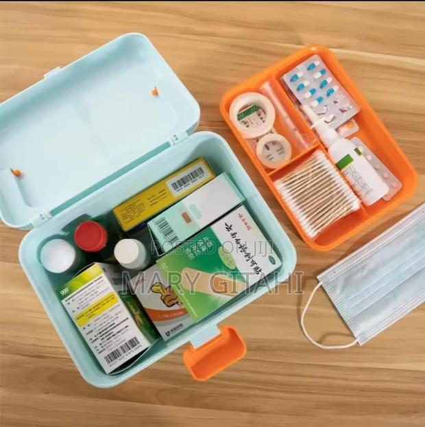 2 Layer First Aid Medicine Box* - main view
