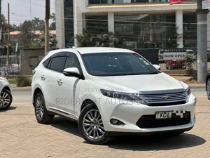 Toyota Harrier 2014