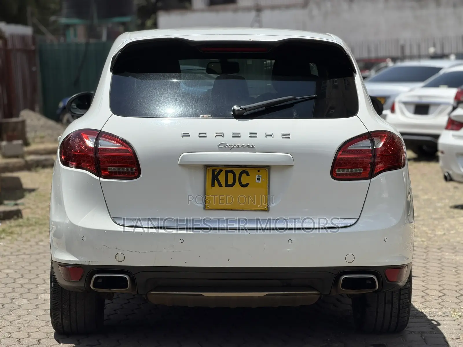 Porsche Cayenne 2013 White