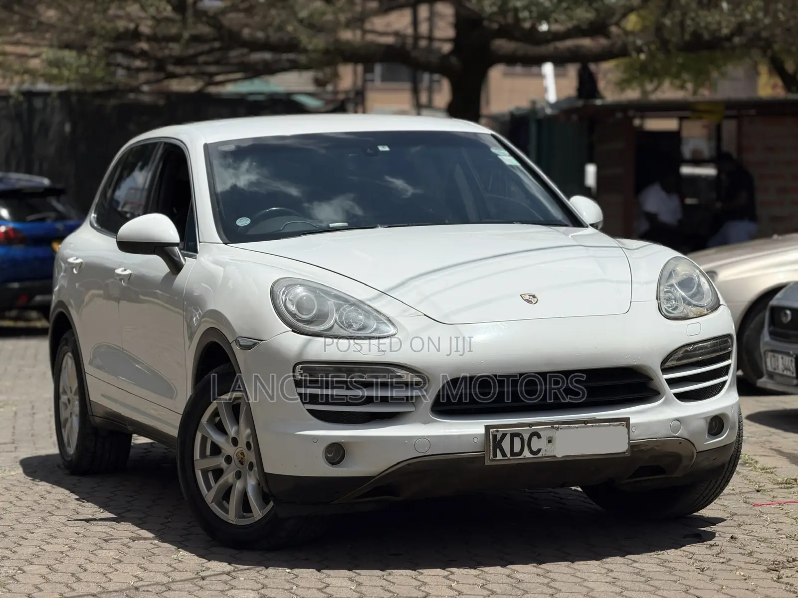 Porsche Cayenne 2013 White