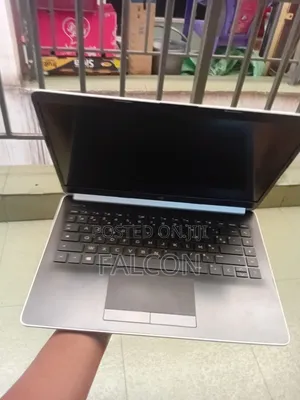 Laptop HP 14S 8GB Intel Core i5 HDD 500GB
