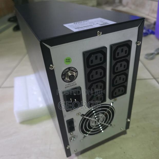 Mecer 3000VA 3KVA UPS With 6 Output Sockets - main view
