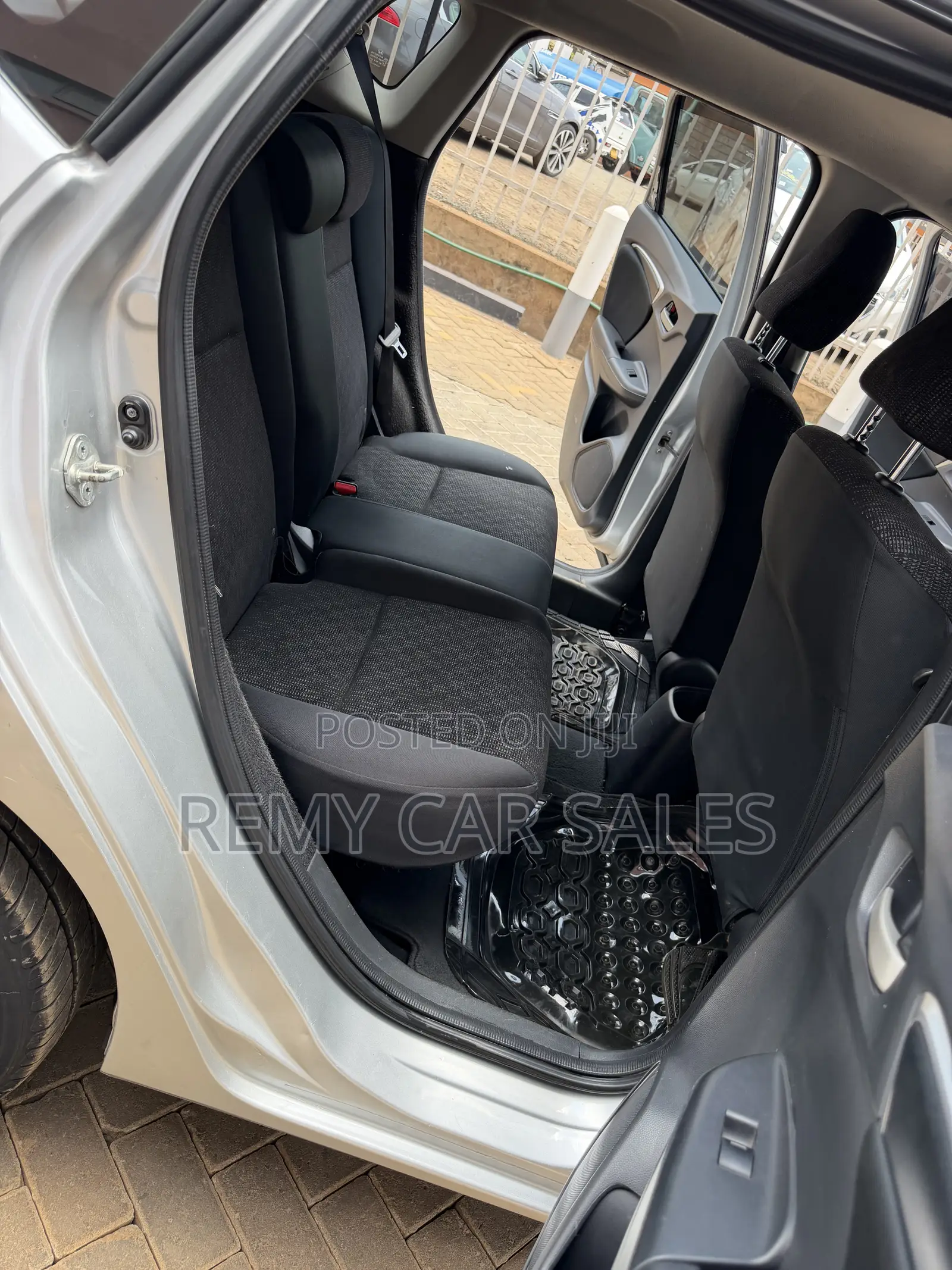 Honda Fit 2014 Silver