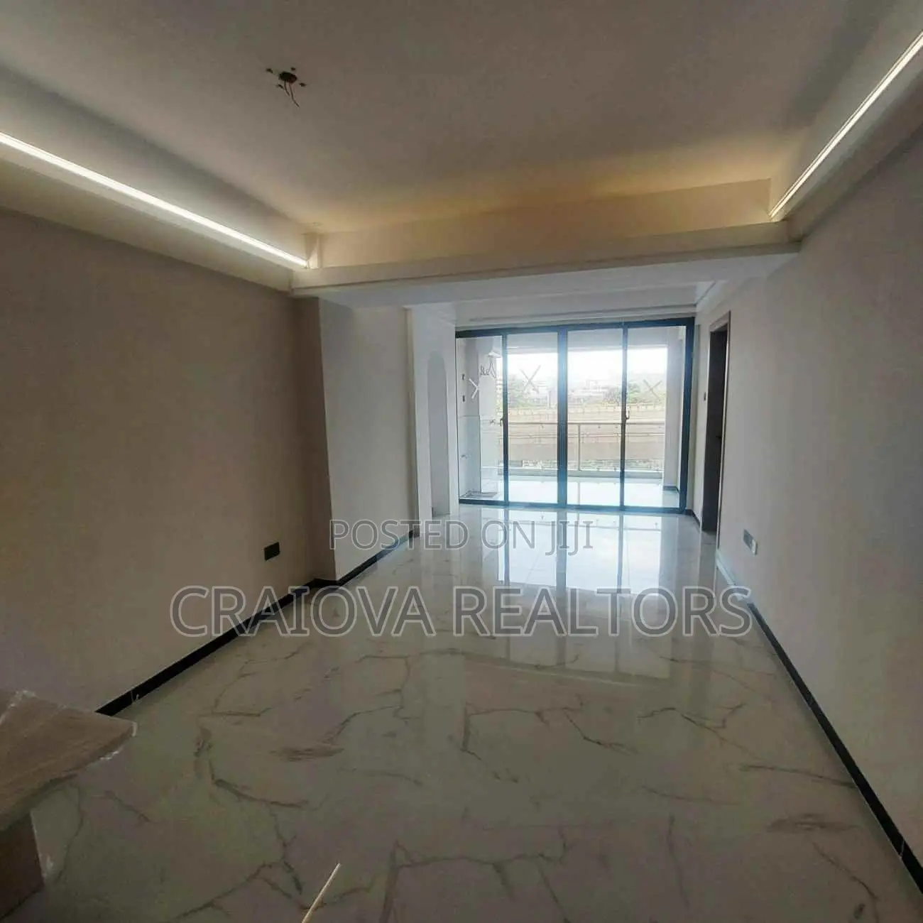 3bdrm Apartment in Spring Valley for sale