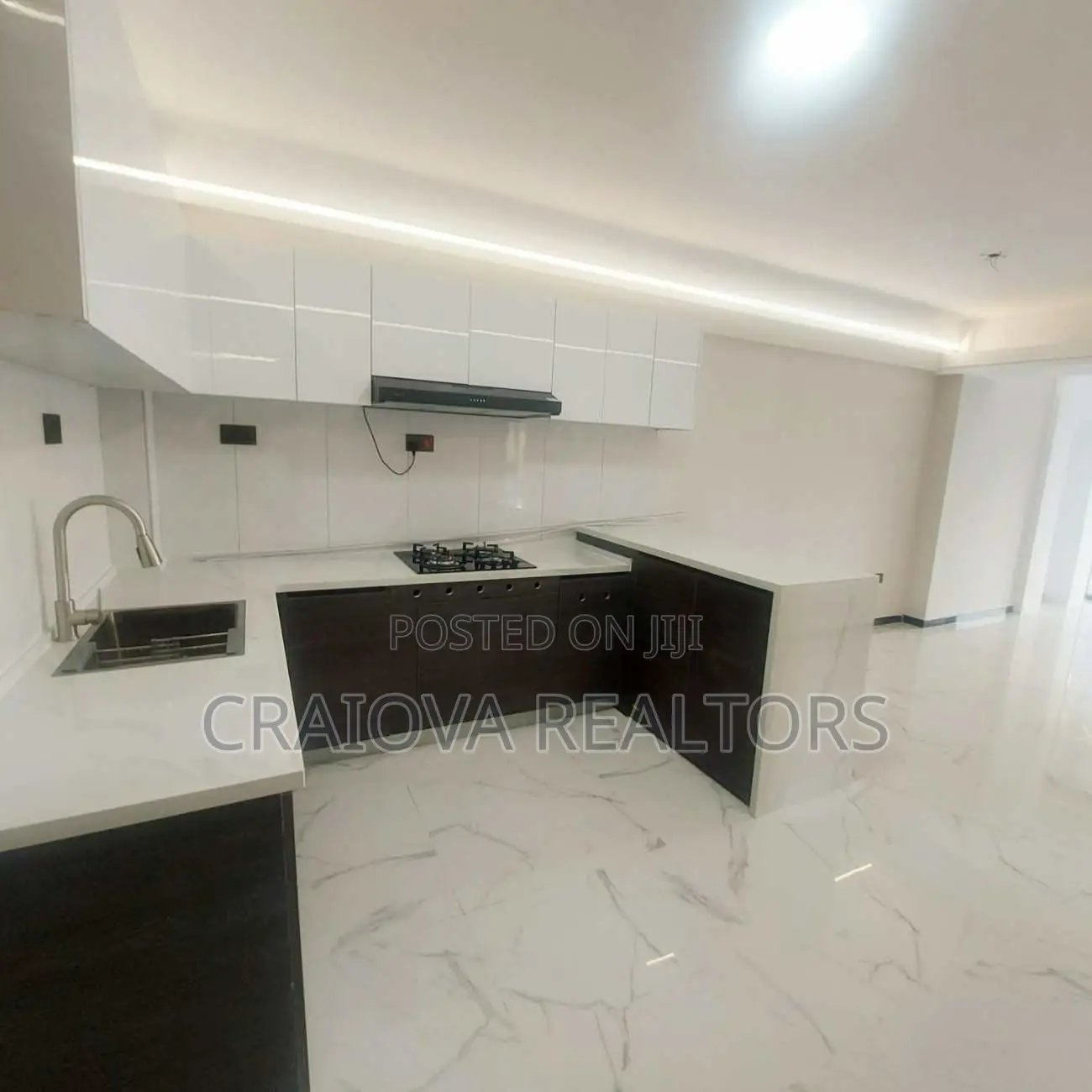 3bdrm Apartment in Spring Valley for sale