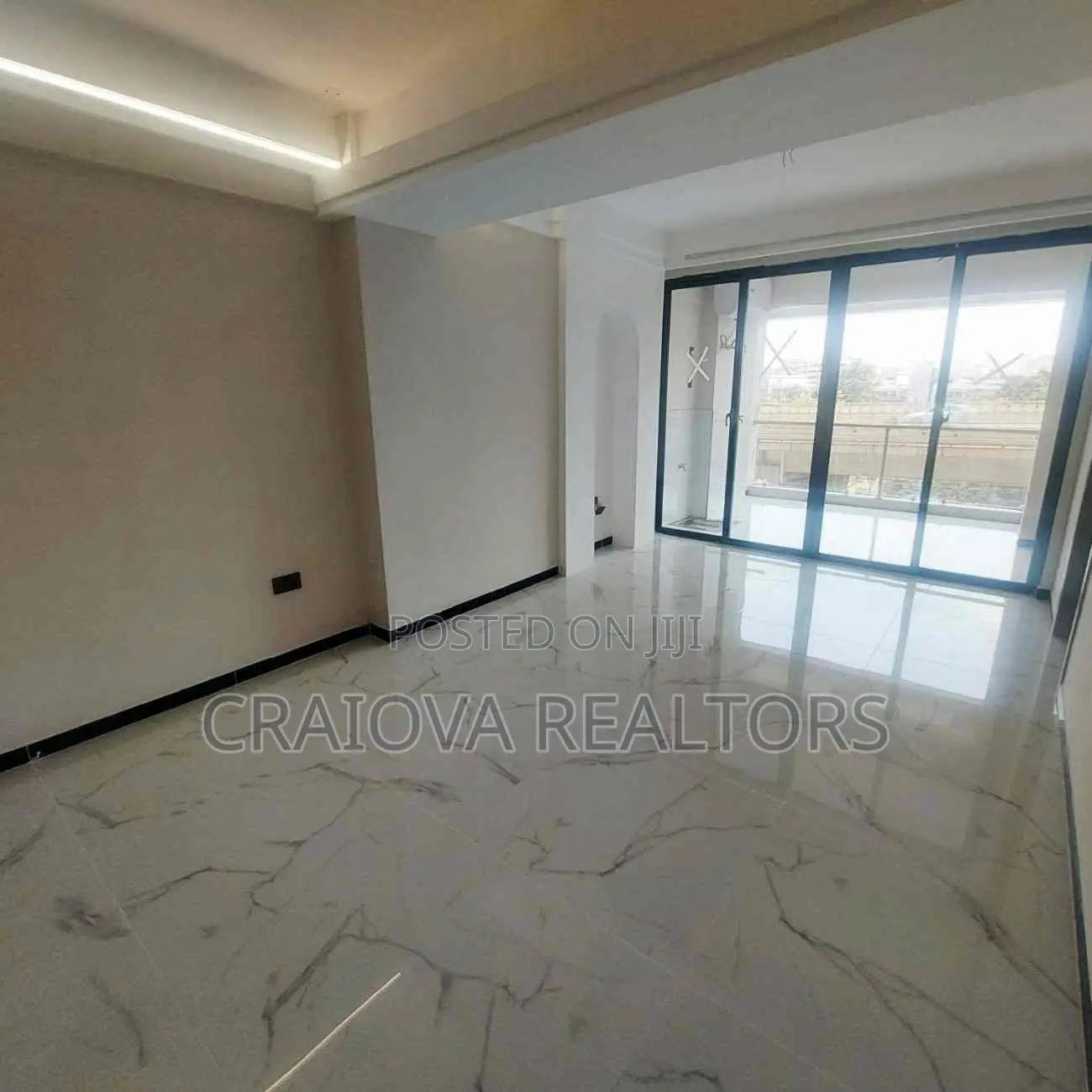 3bdrm Apartment in Spring Valley for sale