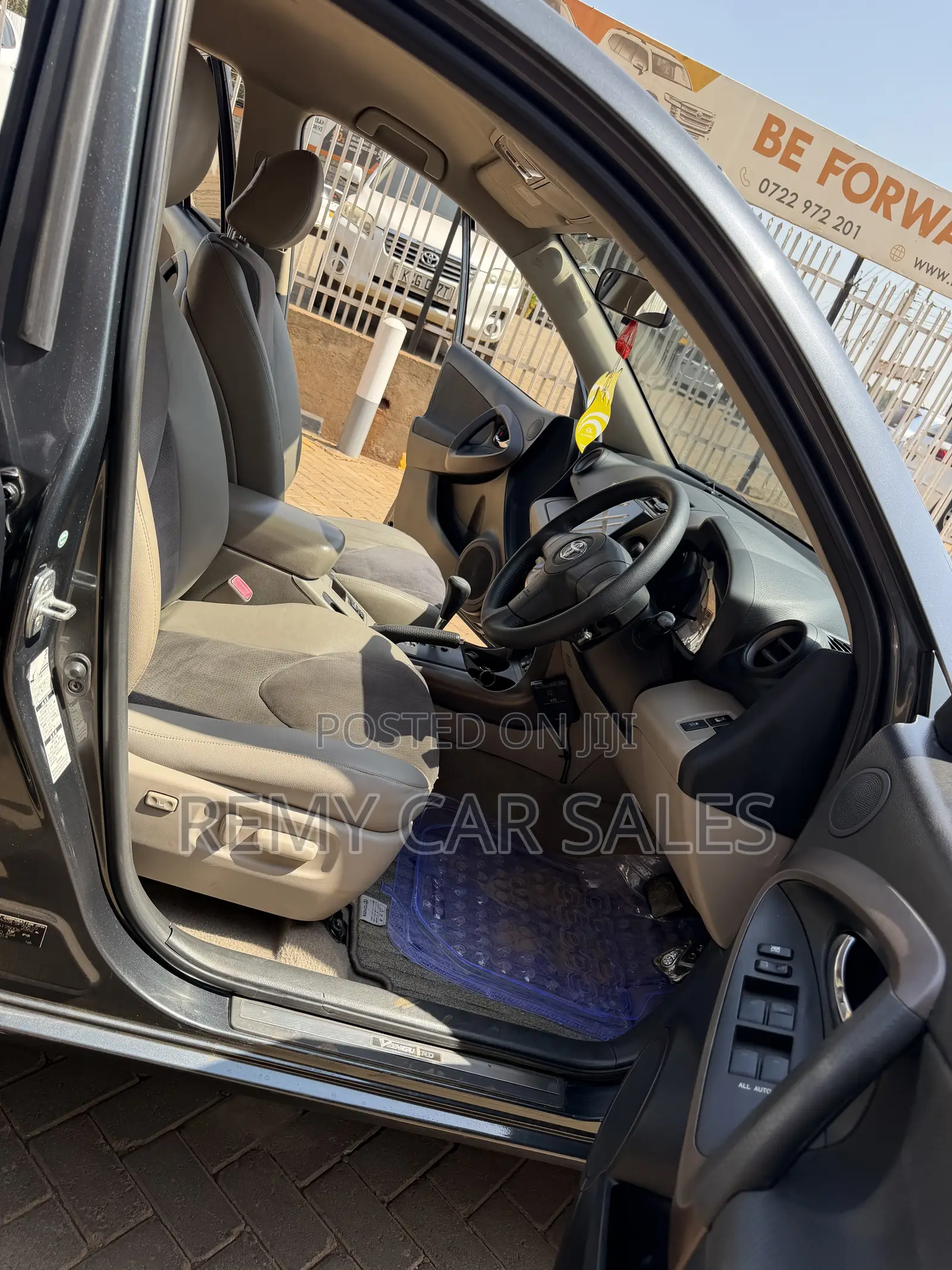 Toyota Vanguard 2008 Gray