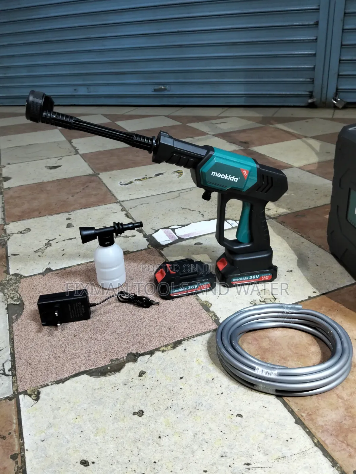 Meakida High Pressure Washer Cordless Car Wash Machine 36v 2 Battery