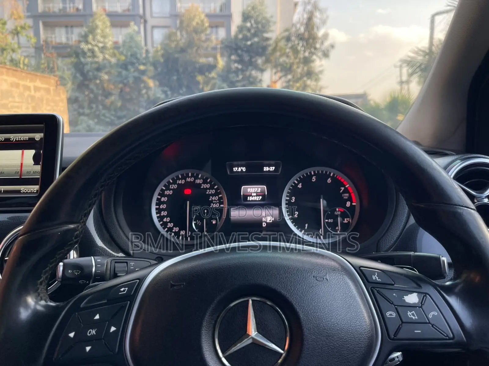 Mercedes-Benz B-Class B180 Petrol 2012 Red