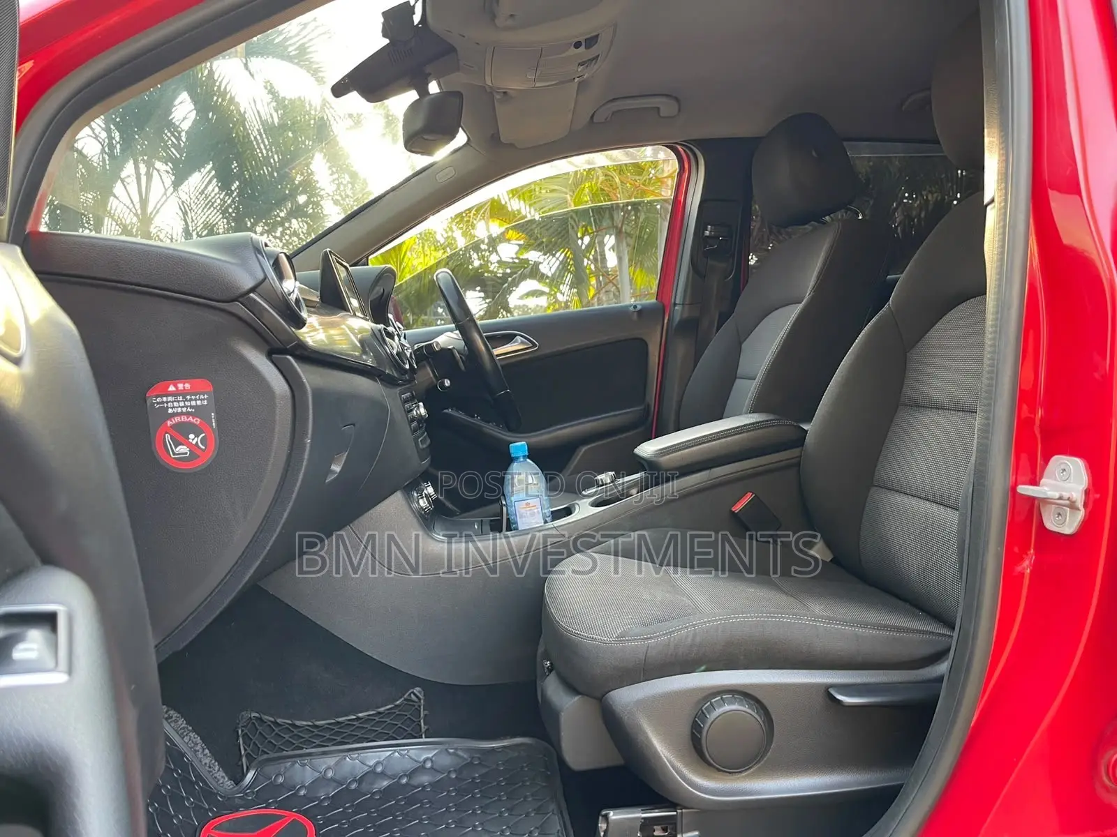 Mercedes-Benz B-Class B180 Petrol 2012 Red